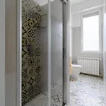 Modern In Isola-garibaldi Apartment