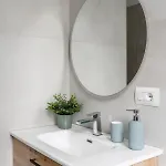 Apartment Modern In Isola-garibaldi Milan